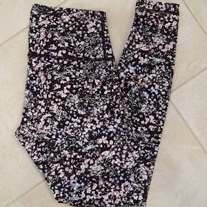 Lululemon Wunder Under High Rise 28”